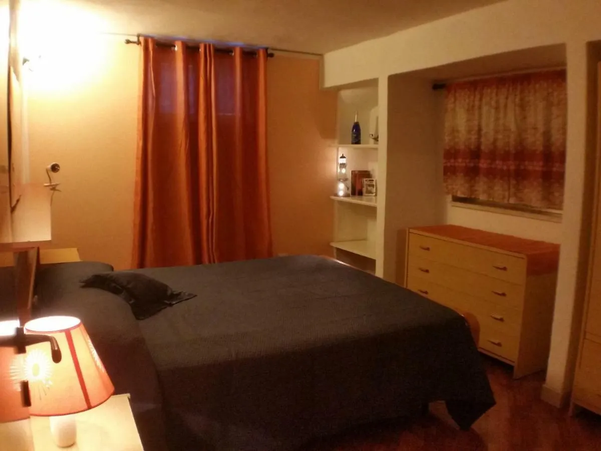 Holiday home A Due Passi Dal Mare Con Piscina Villa Fontane Bianche
