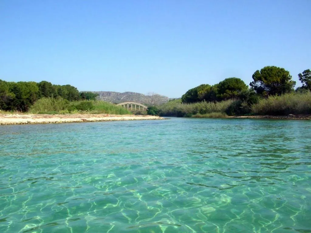 Villa A Due Passi Dal Mare Con Pisicna Fontane Bianche