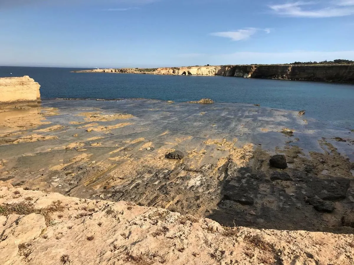 A Due Passi Dal Mare Con Piscina Villa Fontane Bianche 0*,